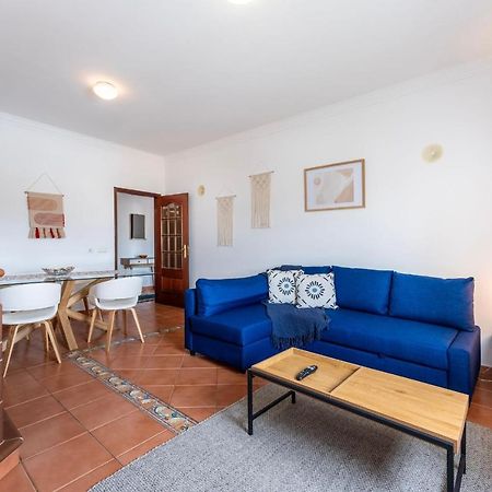 Peaceful 1 Bdr Apartment W/ Balcony By Lovelystay Almancil Exterior photo